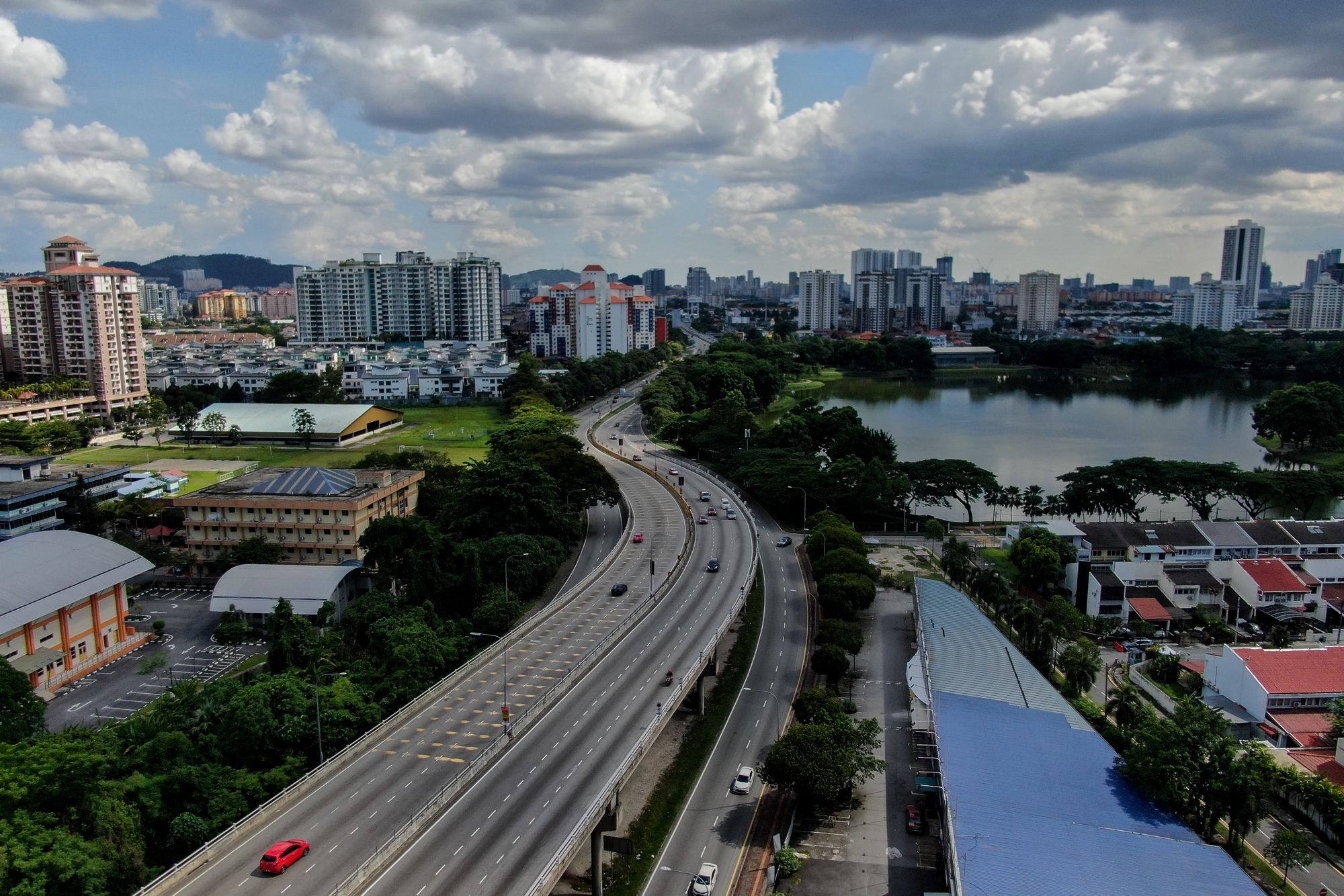 建材成本增加·发展商难吸纳 下半年房价料大涨